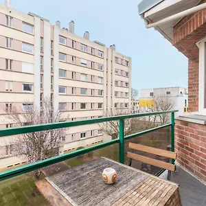 Balconyparking Space Near Train Station Lille